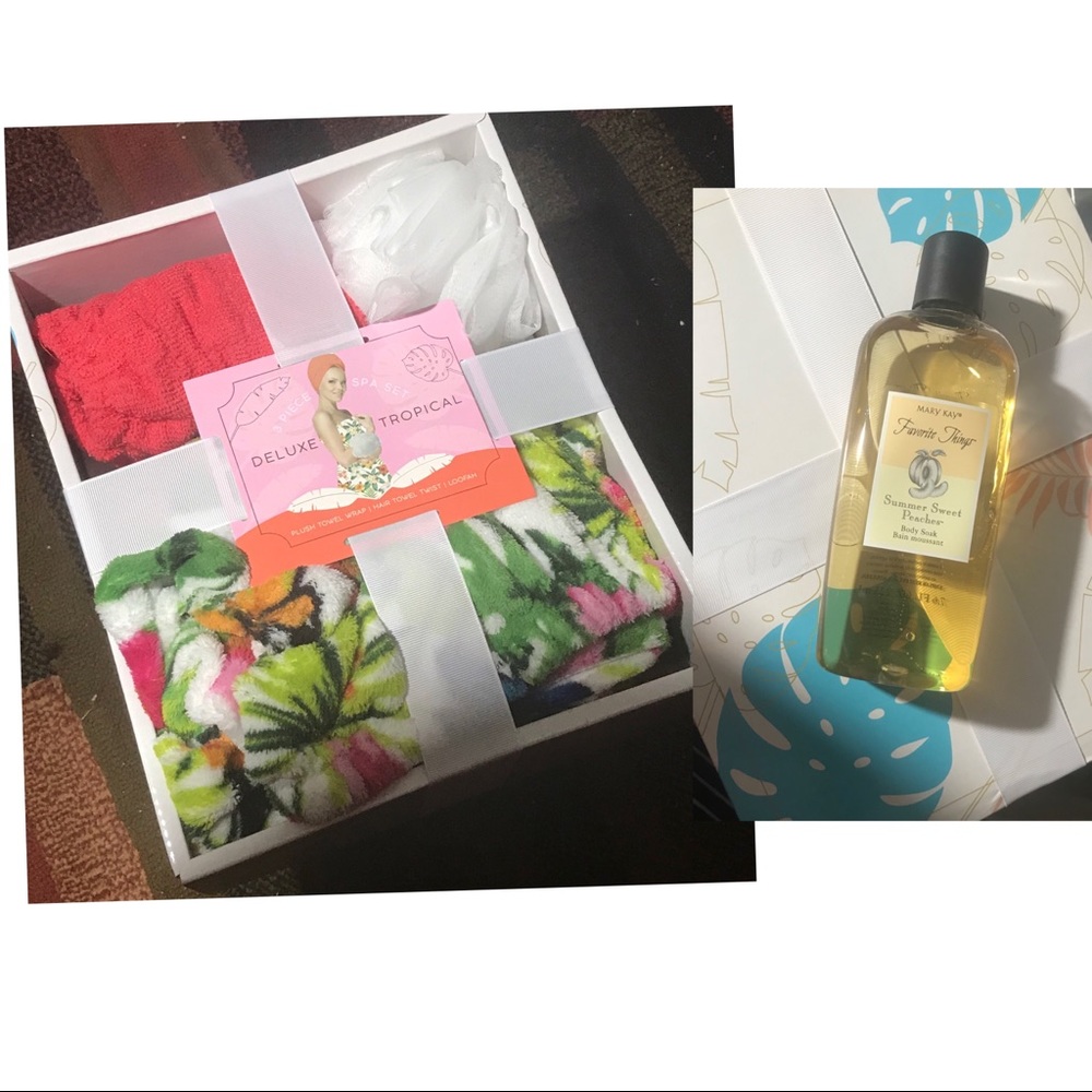 Bundle 3-piece Spa Set& Body soak!